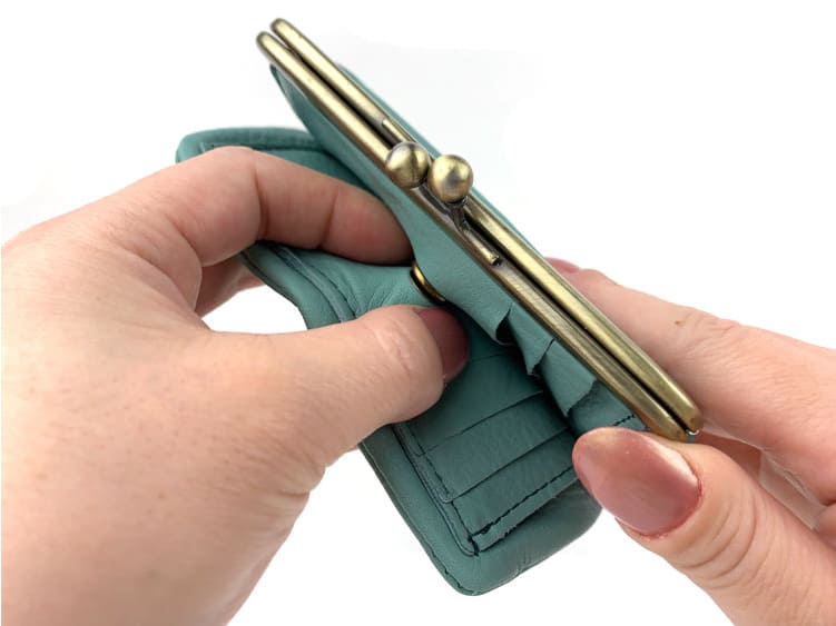 ソフトレザー 弱い, ソフトレザー 強い